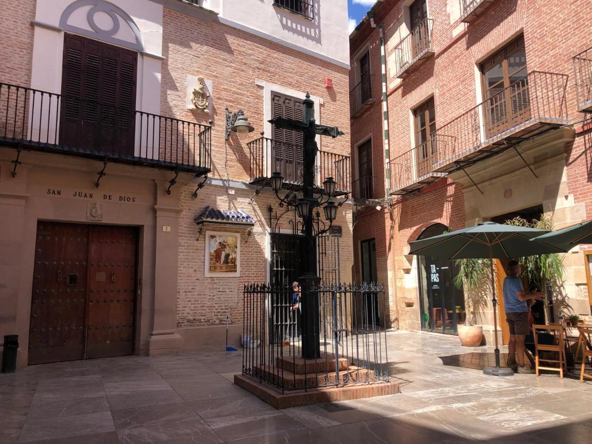 La Gitana Y El Rey Sol Apartment มาลากา ภายนอก รูปภาพ