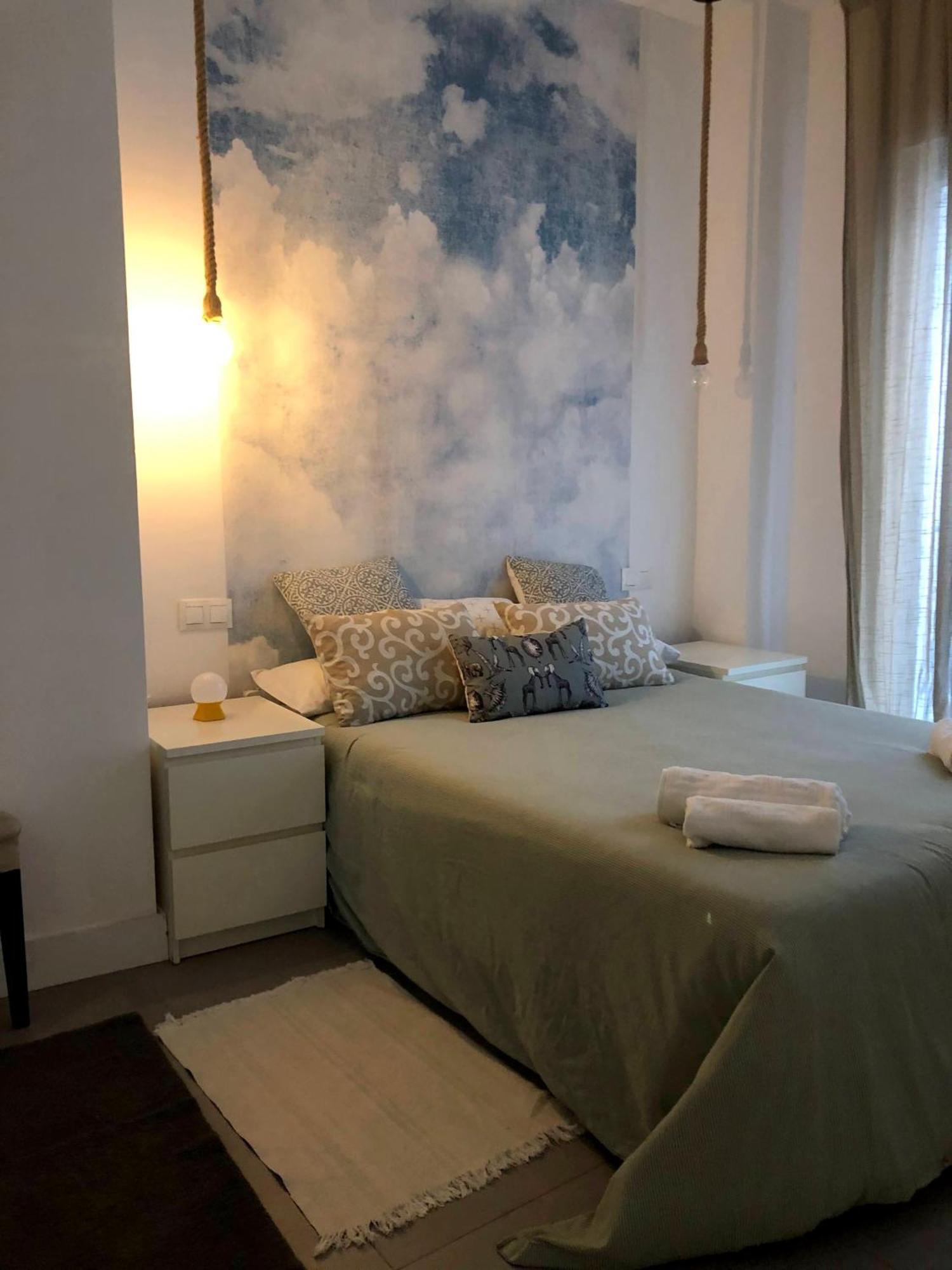 La Gitana Y El Rey Sol Apartment มาลากา ภายนอก รูปภาพ